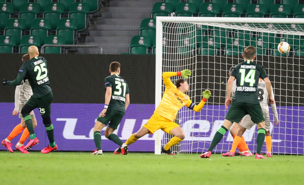 狼堡赛季主场不败,狼堡对勒沃库森比分