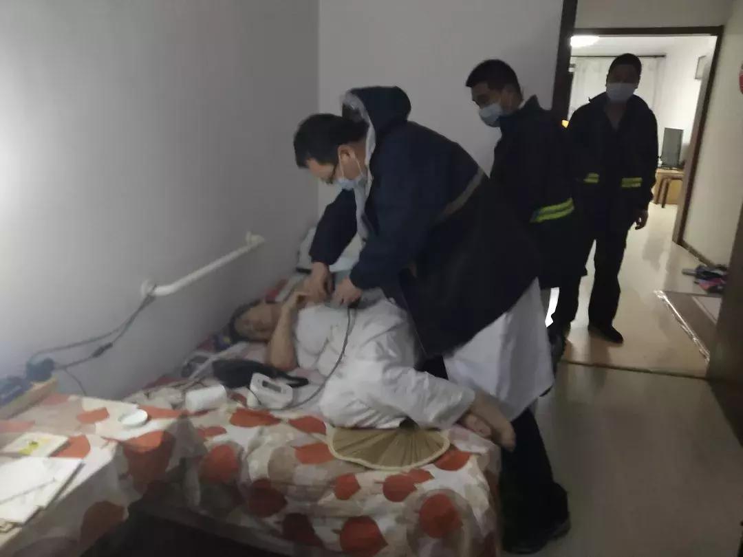 一封紧急救援信 (救援队致社会爱心人士一封感谢信)