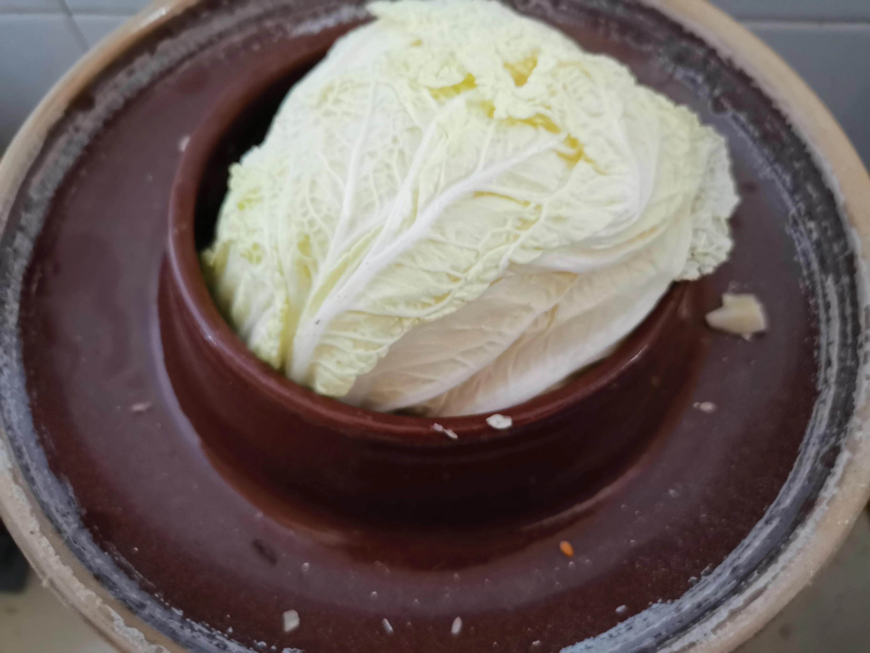 我用芥菜腌的酸菜软了咋回事,泡菜坛做酸菜水变少