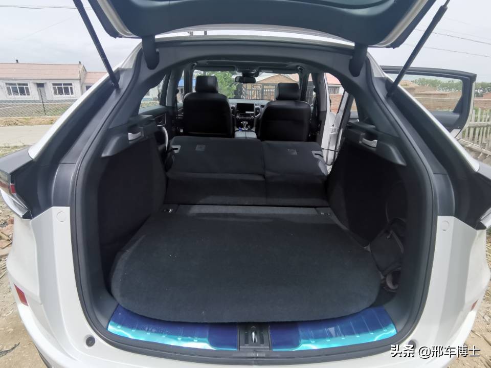 urv的1.5t致雅版上路测试,小马拉大车动力