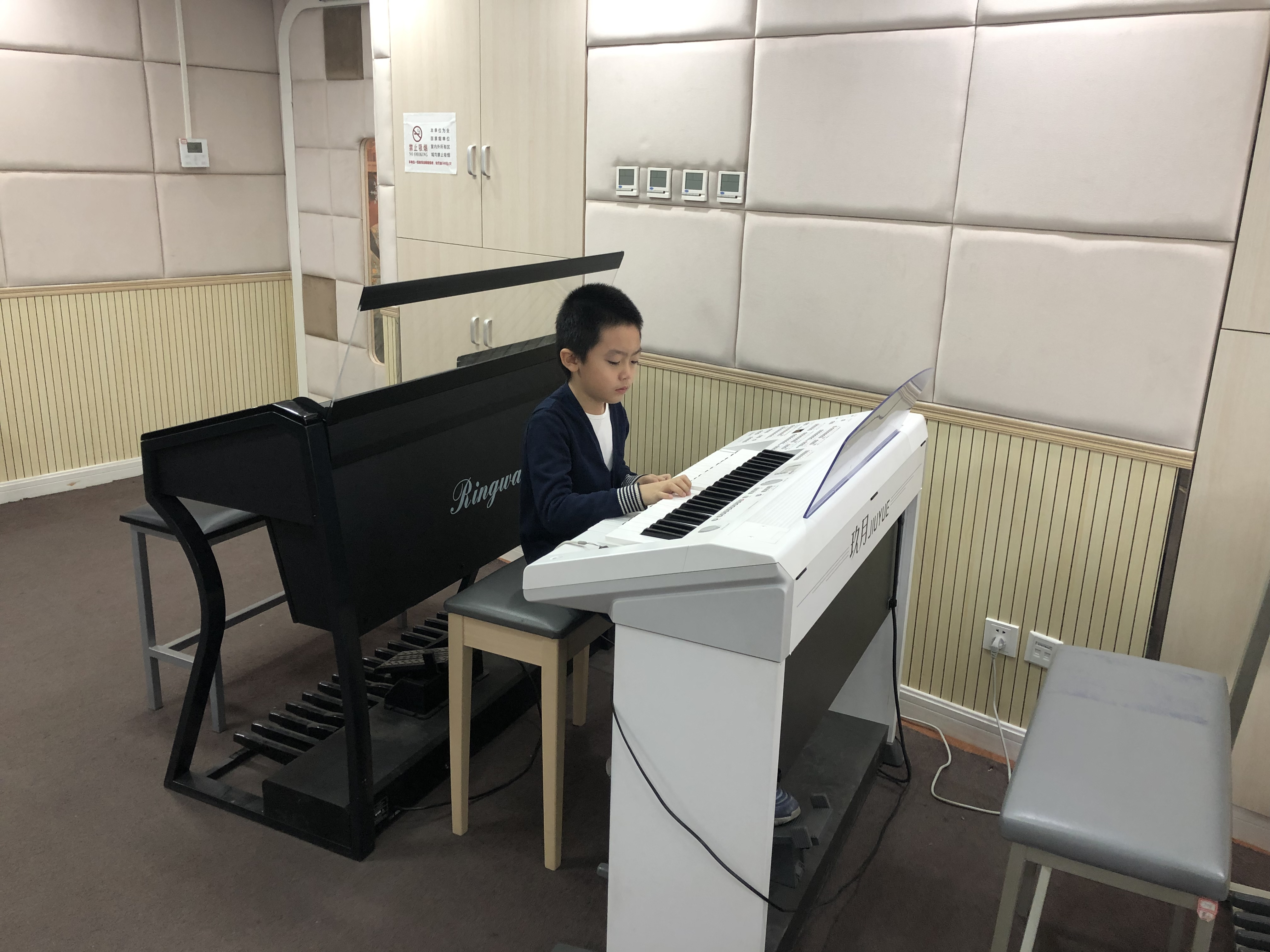 练琴真不是件容易的事,练琴为什么不能进步