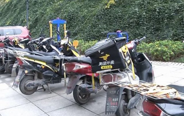 贵阳小伙应聘“美团外卖”骑手不成，还欠上*款贷**