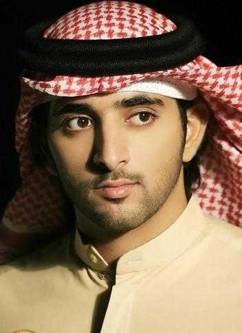 去迪拜流浪的视频,迪拜篇第一天