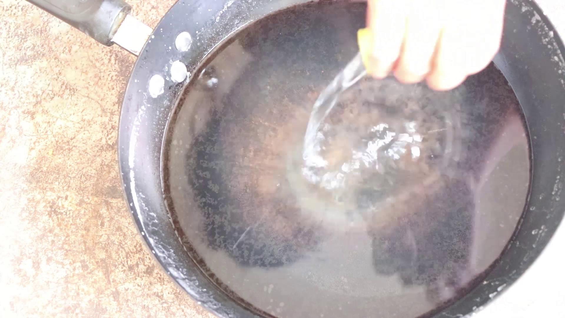 腌鸡蛋不变黄的秘诀,腌鸡蛋怎么腌的流油好吃