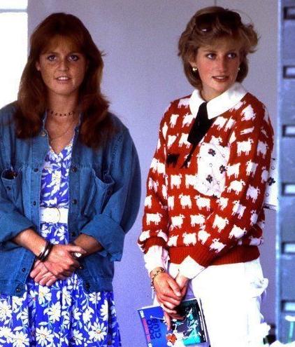 女王厌恶戴安娜,女王嫉妒戴安娜王妃