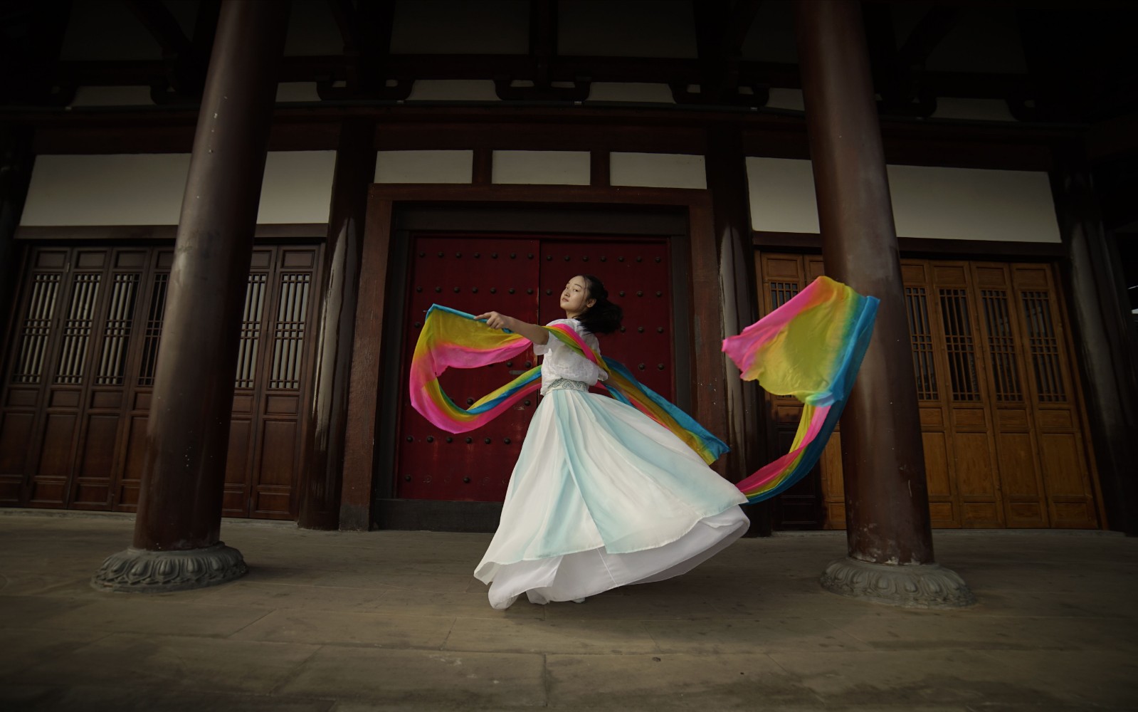 汉服为什么被韩国人误解成韩服,汉服被网友说成和服