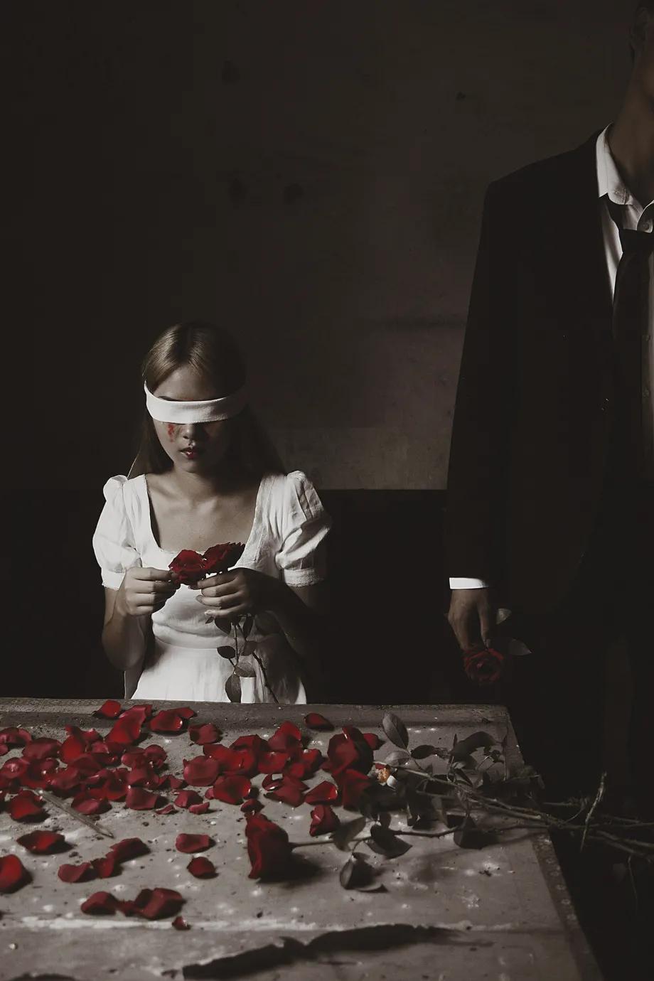 我就是有钱但不愿意低调,我就是有钱完整版