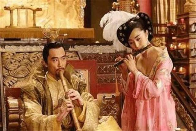 情满中秋节古诗,情满中秋月满天的意思