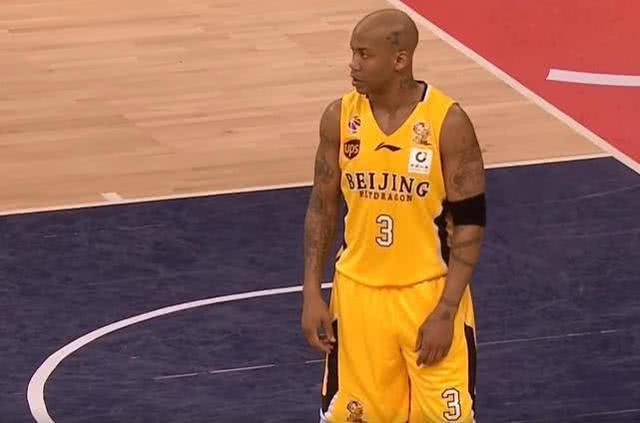 马布里训练北控视频,马布里早期如何训练