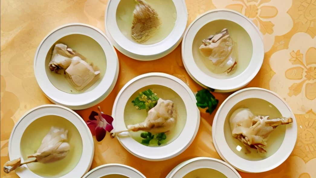 镇江美食推荐必吃,跟着小编一起探美食沙茶面