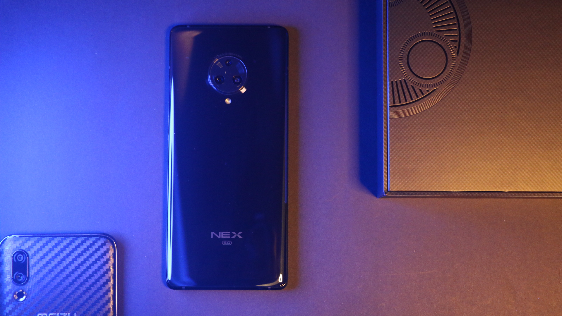 vivonex3黑色深度测评,顶级外观同行衬托简评vivonex3