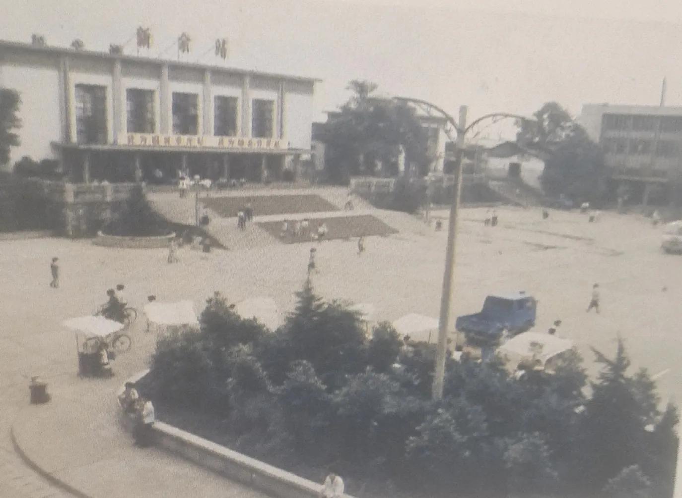 新余火车站什么时间建的,新余火车站新址在哪里