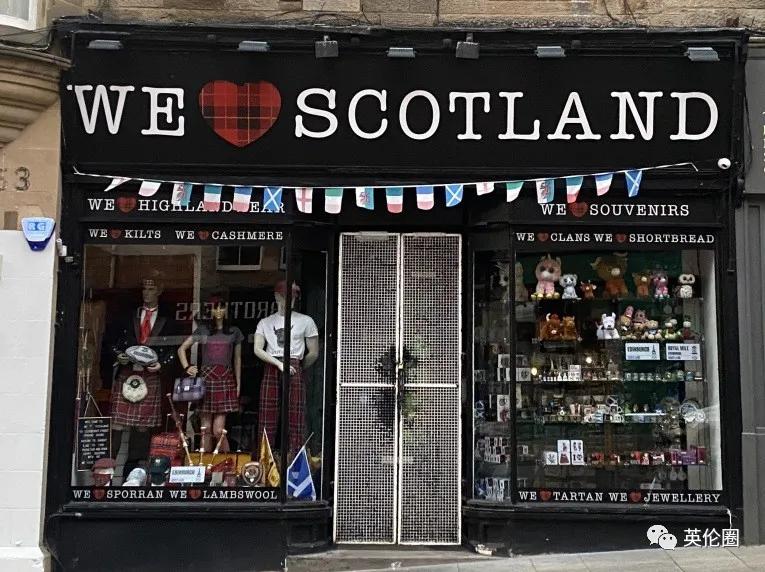 街头斗殴、醉酒裸奔...一大波短裙男子不顾警告涌入伦敦