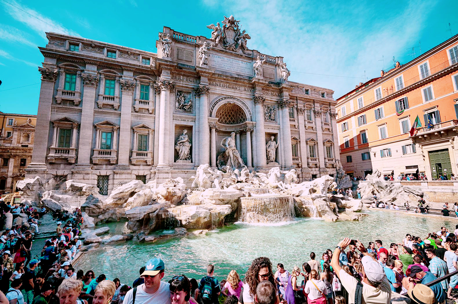 意大利特莱维喷泉和许愿池,罗马特莱维喷泉许愿池