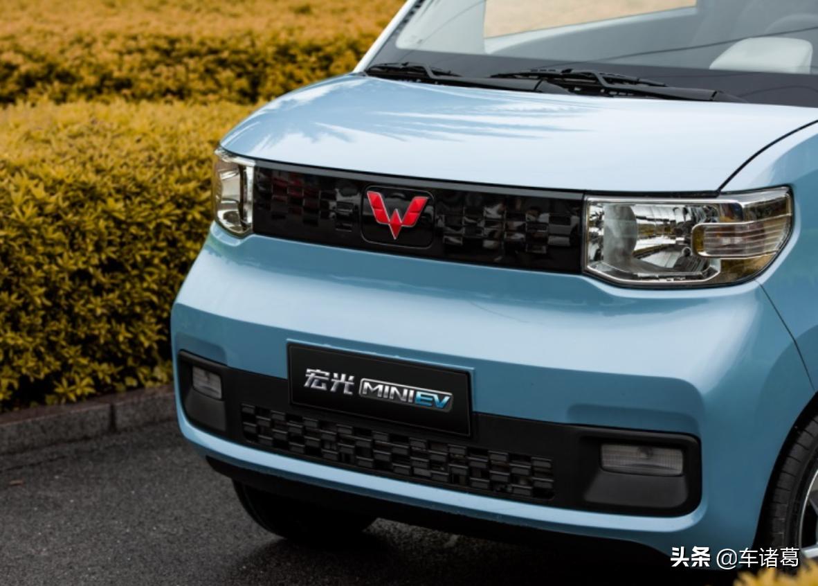 上市两个月狂甩3万多台,五菱“老头乐”为何会如此畅销?