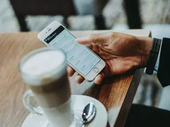 用手机付钱注意了什么,用手机付钱时这些套路要当心