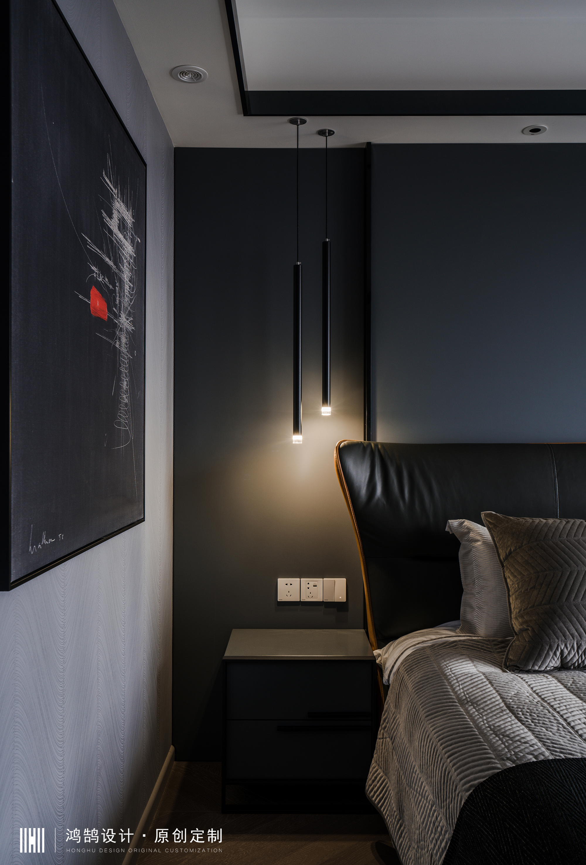 简约时尚主义拥护者：这个家“黑”的很明亮