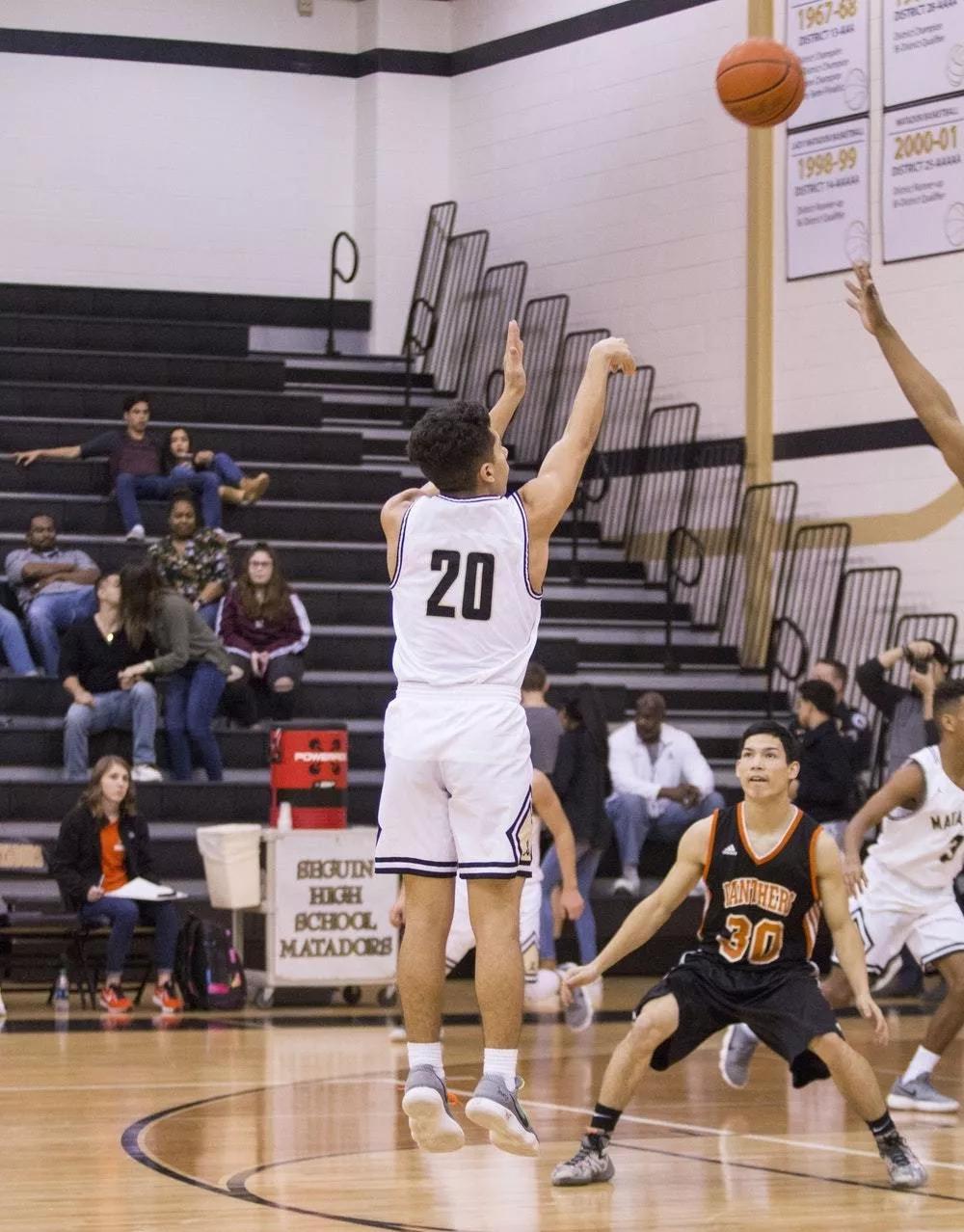 专业体育场设计方案,大型室内体育馆设计平面