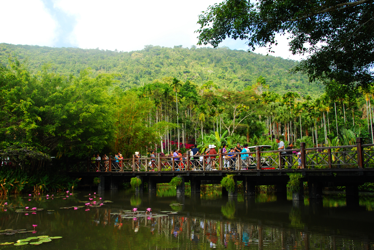 三亚三日游攻略必去景点,三亚除了呀诺达还有什么值得玩