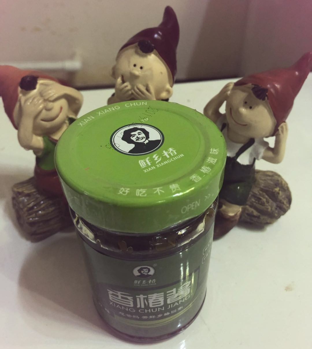 王一博香奈儿买家秀胜过卖家秀,买家秀和卖家秀搞笑对比图片吐槽