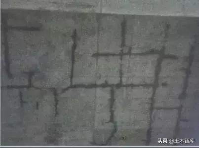 混凝土地面开裂用什么材料修补,混凝土墙体开裂原因及解决方案