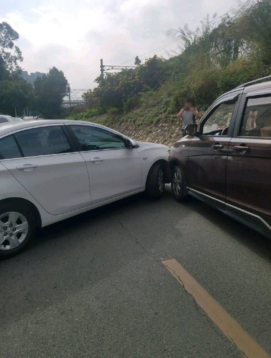 雪佛兰科沃兹2020款侧面碰撞,雪佛兰科沃兹碰撞后防盗故障