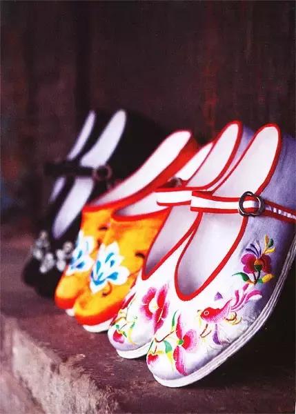 外地绣花鞋,古城绣花鞋