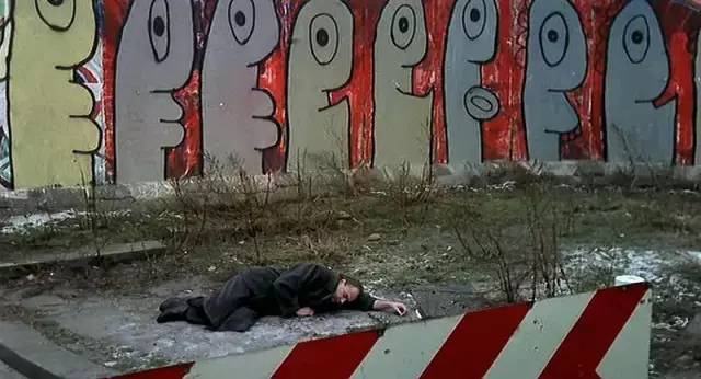 读懂彼得·汉德克，走进《柏林苍穹下》的诗意世界