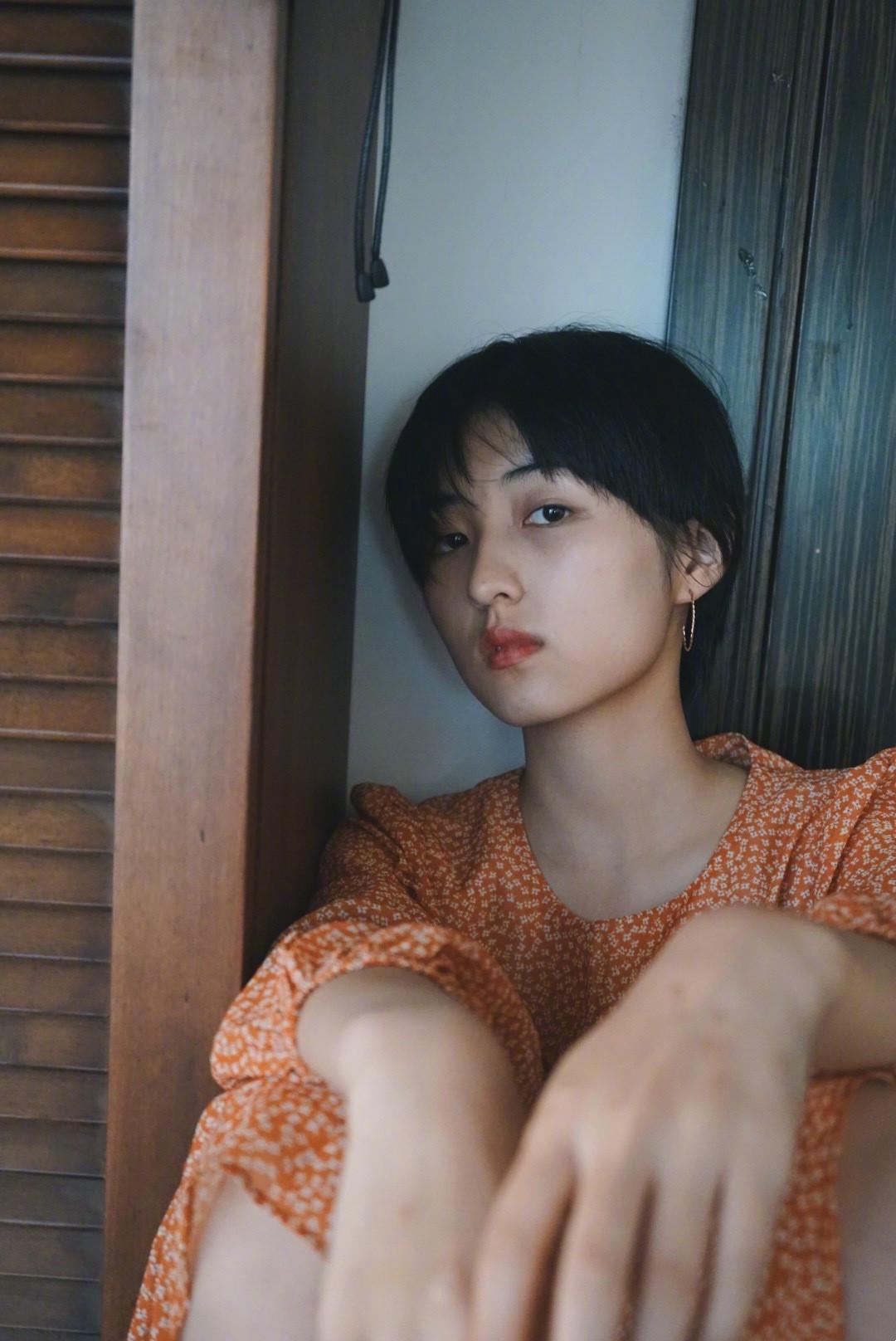 新百伦现在的代言人是谁,新百伦代言人解除合约吗