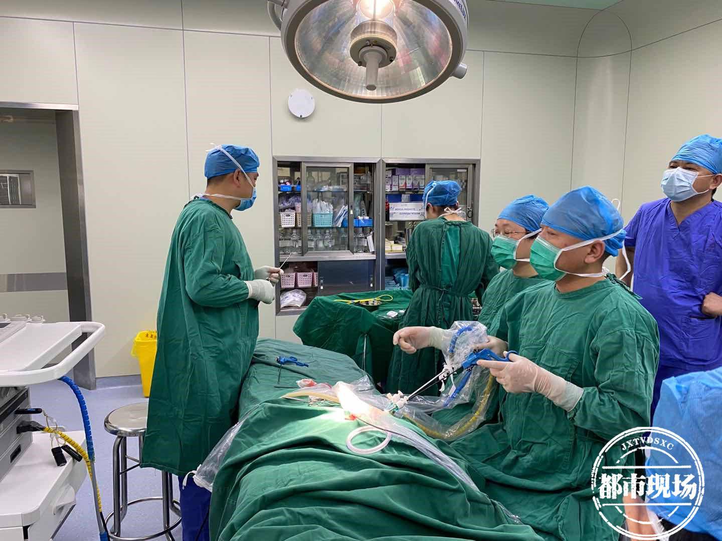 十四岁女孩一直不发育,女生14岁不发育是什么原因