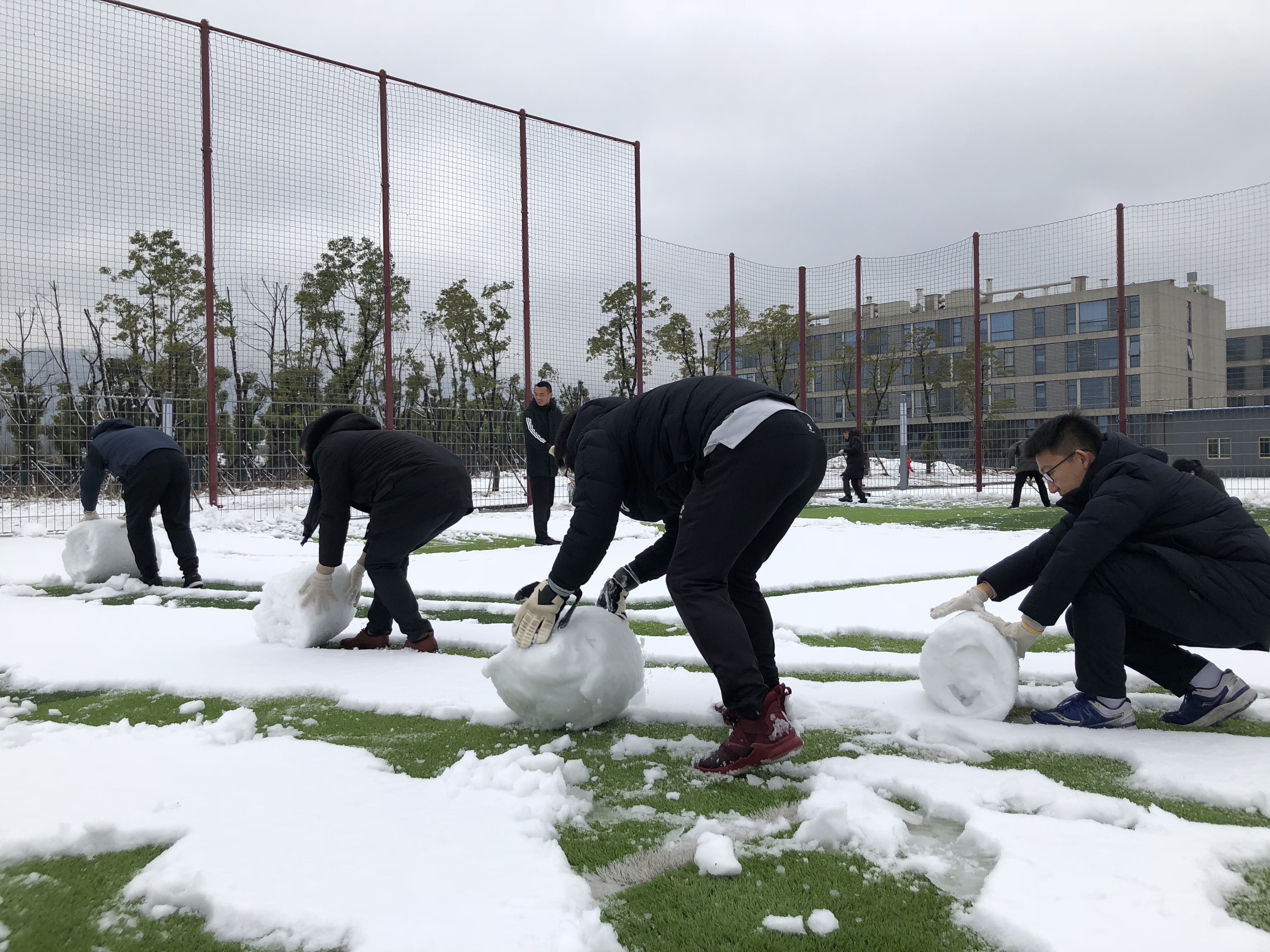 2020江苏苏宁足球俱乐部队员名单,苏宁足球队员各梯队名单最新数据