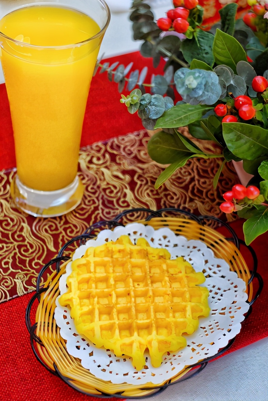 福牛年聚豪客来，厚切牛排加上瀑布芝士，美味翻倍