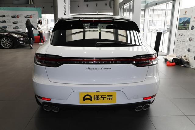 保时捷macan用的马牌轮胎花纹,macan18寸轮胎马牌可以吗