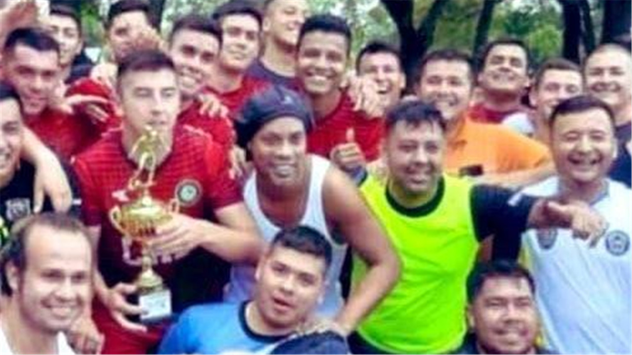 小罗五人制足球比赛冠军,小罗5球6助攻