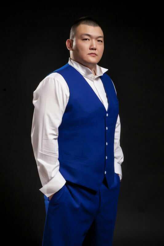 张君龙在中国格斗界能排第一吗,中国拳击重量级运动员张君龙