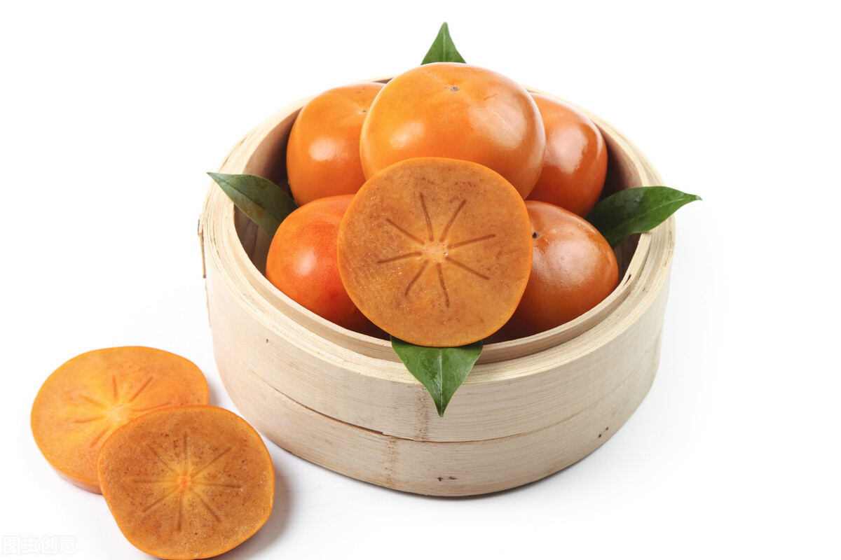 脆柿子吃起来涩涩的怎么弄,柿子健康小常识