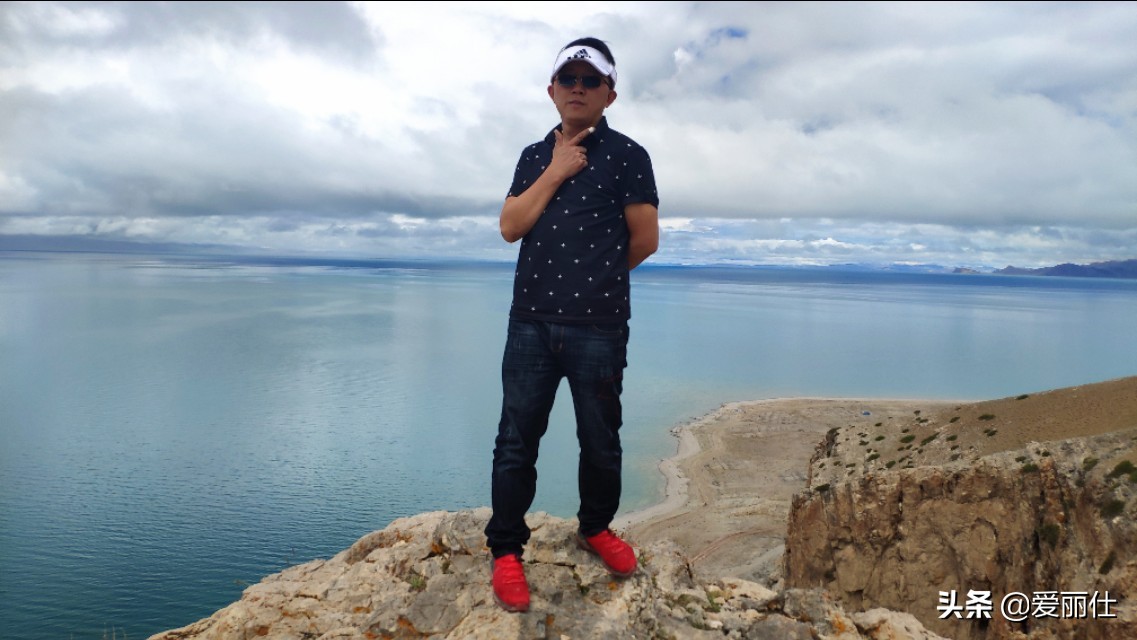 2019年暑假，四口之家面包车床车游*藏西**