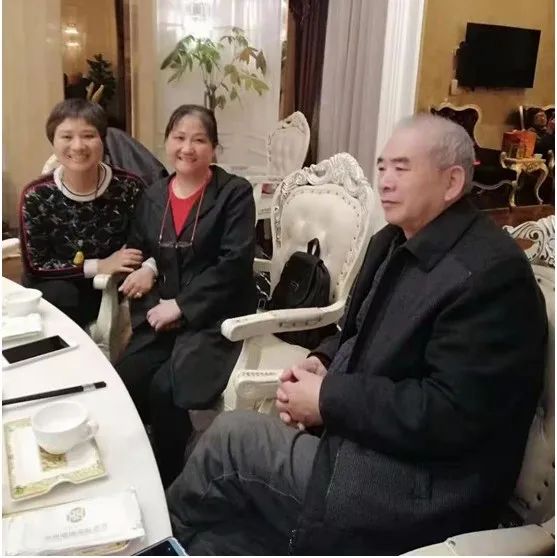 可亲可敬的三代人,可亲可敬的亲人