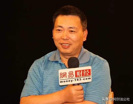 创始人段永平的四大门徒,段永平敢为天下先读后感