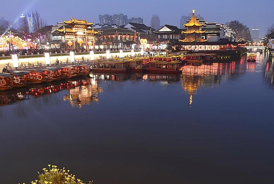 国内十条坑人的美食街,国内最坑游客的十条美食街红黑榜