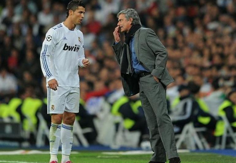 穆三年的性格特点,穆三年vs巴萨