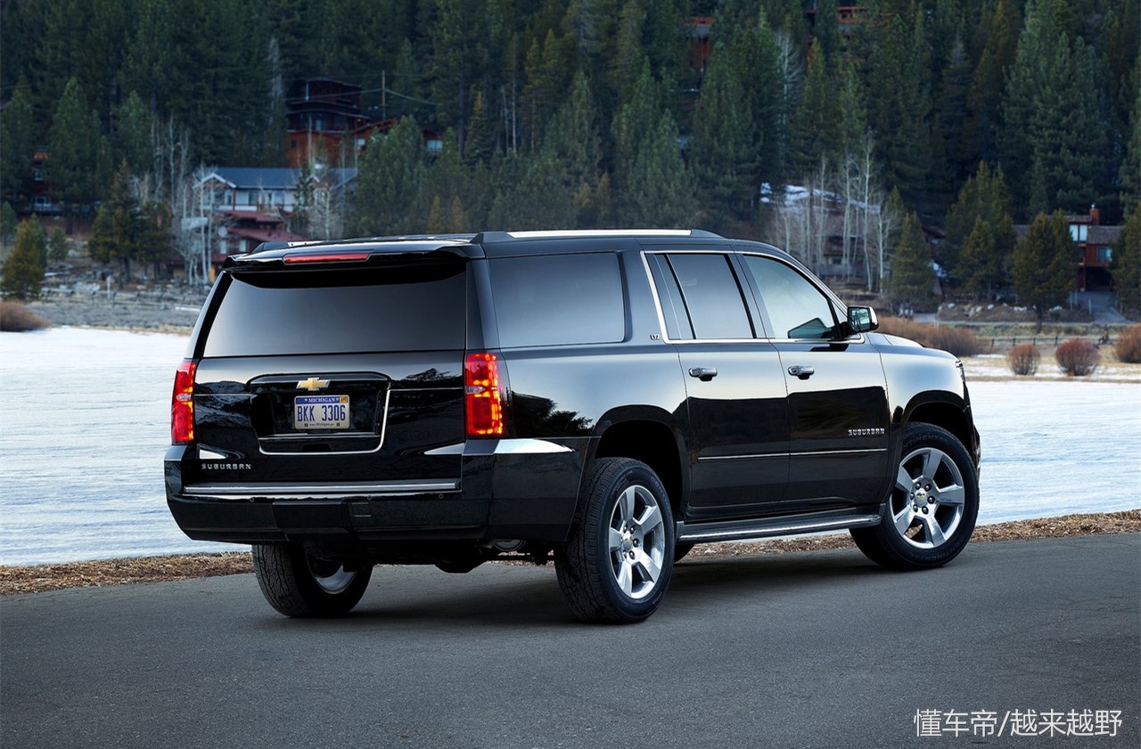 后排座椅放平可以当床的国产suv,suv后排空间大能放平的车是什么