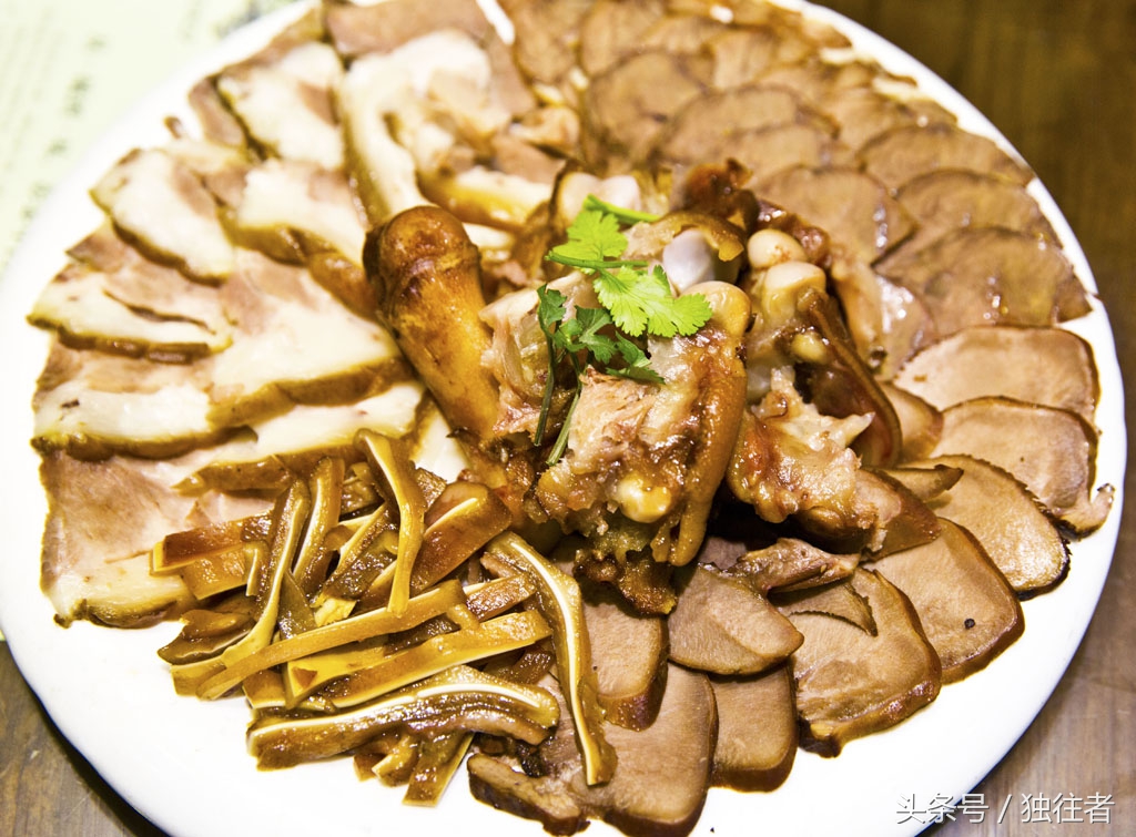 哈尔滨一家二十多年的陈香老菜馆,哈尔滨老厨家香坊