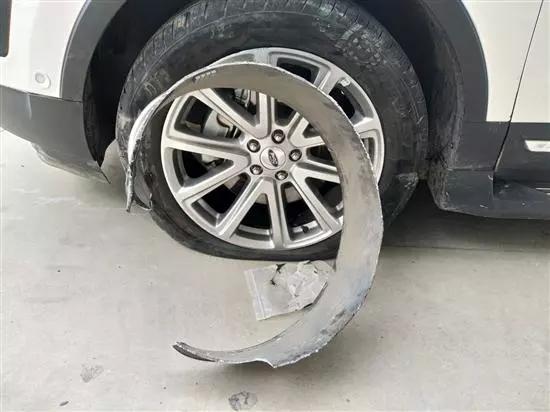 修车去4s店靠谱还是修理厂,修车4s店是按最好的修吗