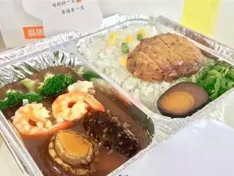 济南这家正宗清真菜美味又营养,济南这家店特色瓦片烤肉