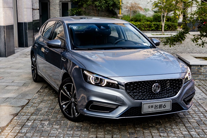 名爵6车型讲解,名爵6自动豪华版功能介绍