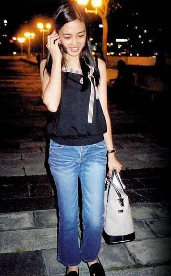 长得帅气又勤奋，娶百亿千金藏了10几年，如今妻子已老成这个模样