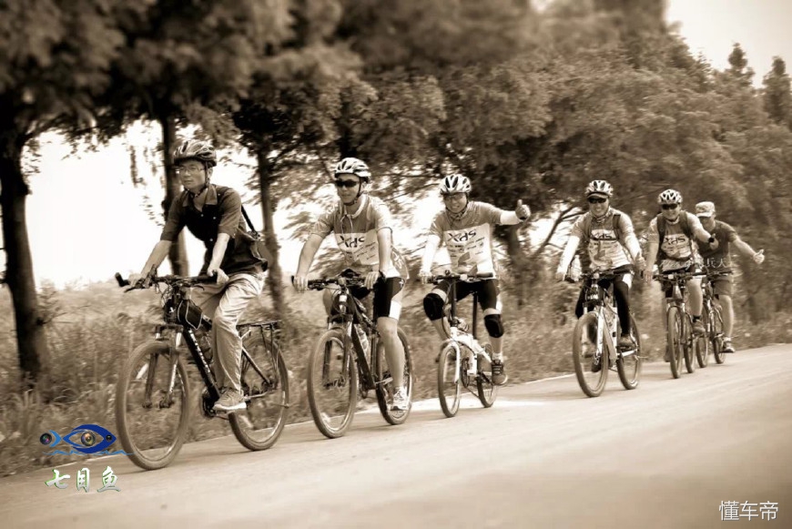 骑行是一种乐趣不在乎目的地,骑行最好的感受就是忘掉一切