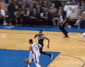 一步过掉皮尔斯隔扣加内特,一步过掉哈登单手上篮