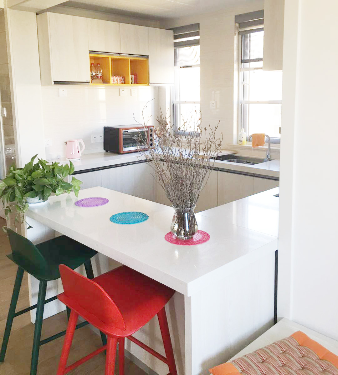 什么样的吧台最实用,舒适的惬意时光吧台设计全攻略